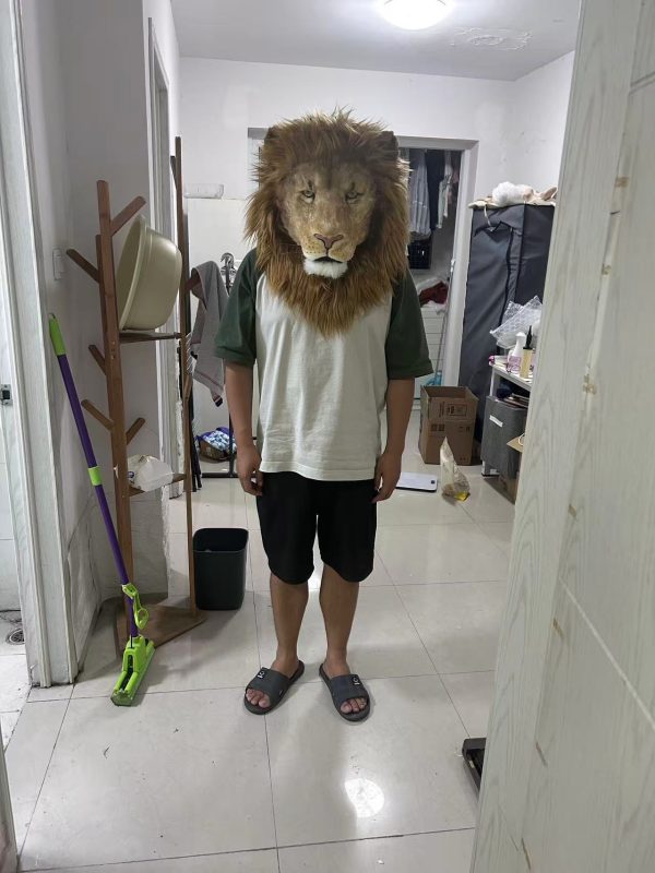 Realistic Lion Fursuit Head – Premium Life-like Lion Mask - Image 2